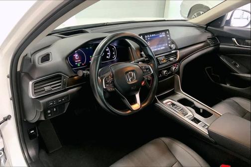 2020 Honda Accord Touring 2.0T