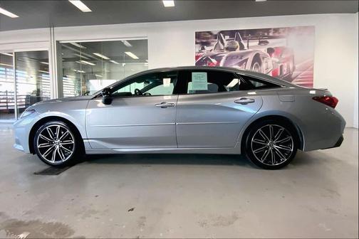2020 Toyota Avalon Touring