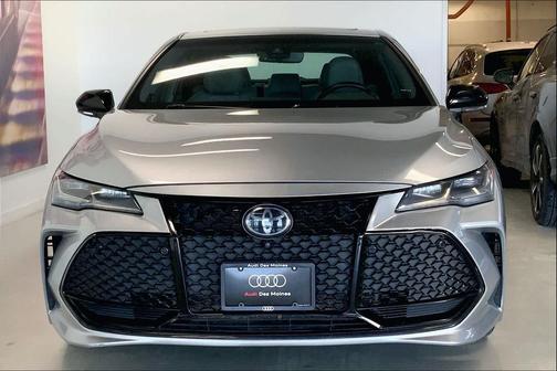 2020 Toyota Avalon Touring