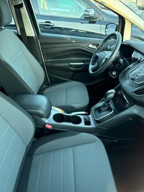 2014 Ford C-Max Hybrid SE