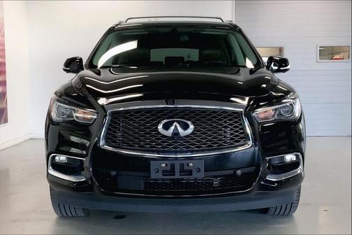 2017 INFINITI QX60 Base