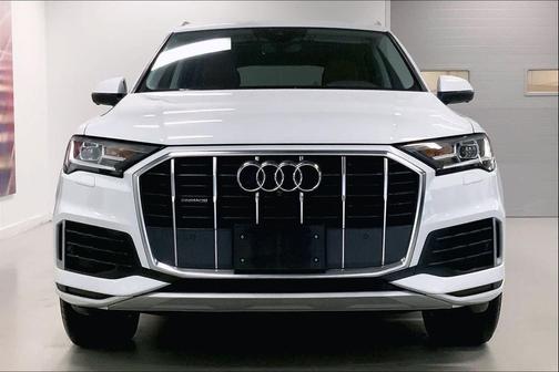 2022 Audi Q7 45 Premium
