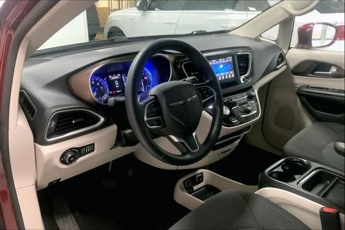 2019 Chrysler Pacifica Touring Plus