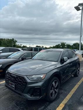 2023 Audi Q5 45 S line Premium Plus