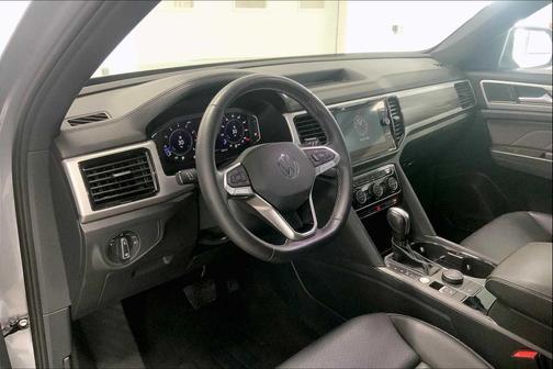 2023 Volkswagen Atlas Cross Sport 3.6L V6 SE w/Technology