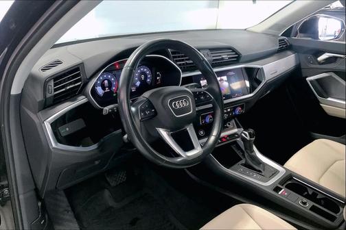 2021 Audi Q3 45 S line Premium