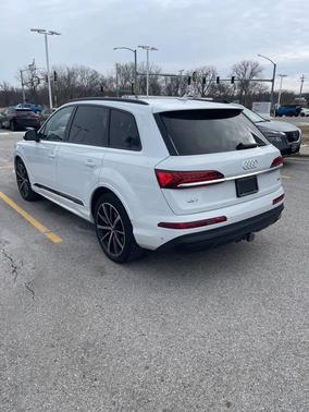 2020 Audi Q7 55 Prestige