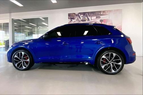 Ultra Blue Metallic 2023 Audi SQ5 3.0T Prestige