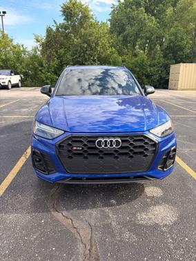 Ultra Blue Metallic 2023 Audi SQ5 3.0T Prestige