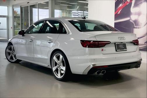 2024 Audi S4 Premium Plus TFSI quattro Tiptronic