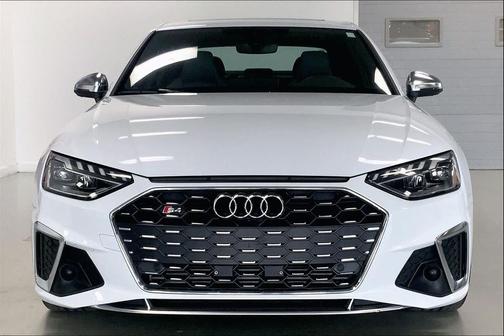 2024 Audi S4 Premium Plus TFSI quattro Tiptronic