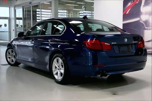 Deep Sea Blue Metallic 2013 BMW 528 xDrive