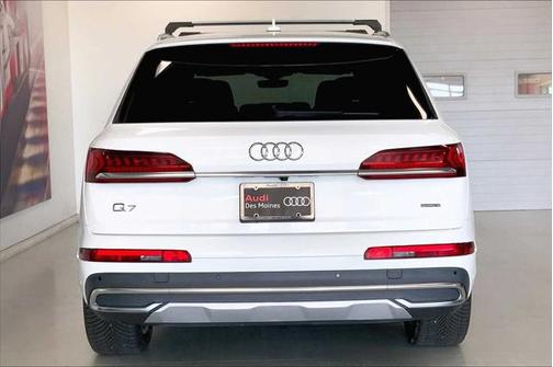 2021 Audi Q7 55 Premium Plus