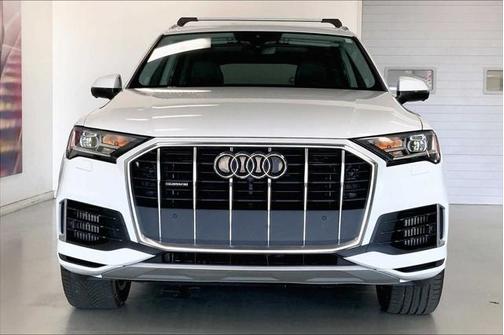 2021 Audi Q7 55 Premium Plus