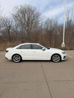 Ibis White 2022 Audi A4 45 S line Premium Plus