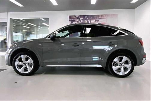 2023 Audi Q5 45 S line Premium Plus