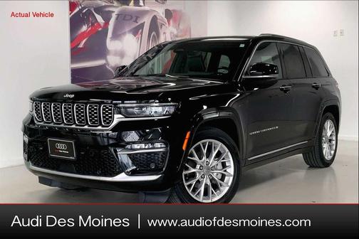 2022 Jeep Grand Cherokee Summit
