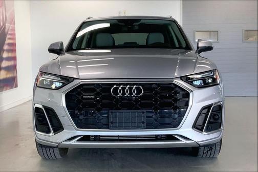 2022 Audi Q5 45 S line Premium Plus