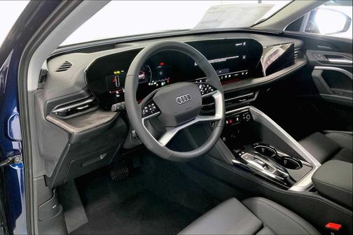 2025 Audi Q5 Premium Plus TFSI quattro S tronic