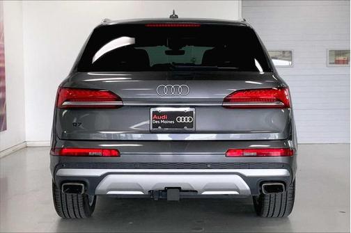 2025 Audi Q7 55 Premium Plus