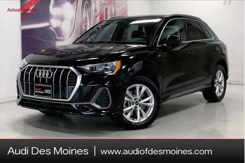 2022 Audi Q3 45 S line Premium