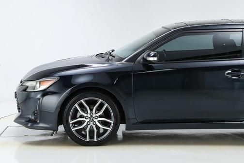 2016 Scion tC Base