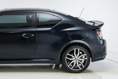 2016 Scion tC Base