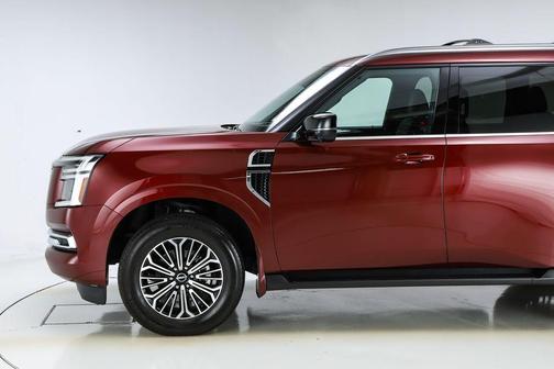 Coulis Red Pear 2026 Nissan Armada Platinum