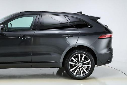 2026 Jaguar F-PACE P250 R-Dynamic S