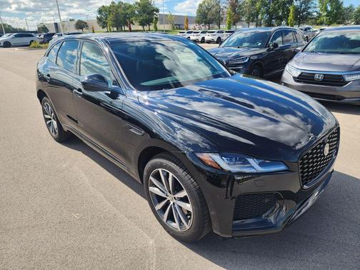 2025 Jaguar F-PACE P250 R-Dynamic S