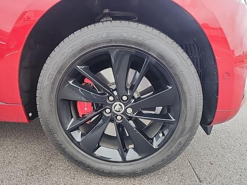 2025 Jaguar F-PACE P400 R-Dynamic S