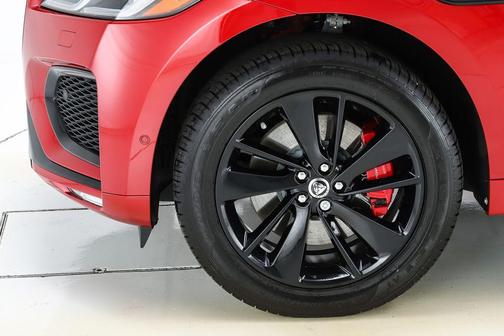 2025 Jaguar F-PACE P400 R-Dynamic S