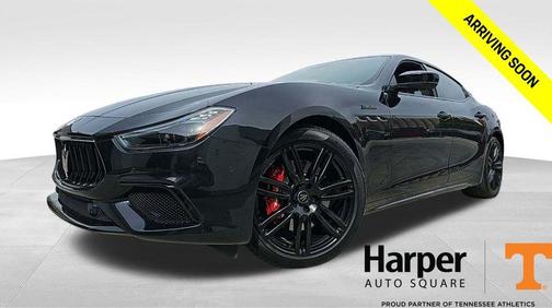 2022 Maserati Ghibli Modena Q4