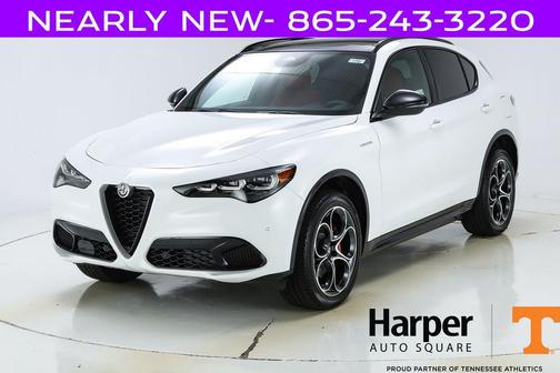 2025 Alfa Romeo Stelvio Base