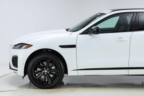 2026 Jaguar F-PACE P250 R-Dynamic S