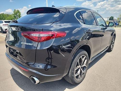 2021 Alfa Romeo Stelvio Ti