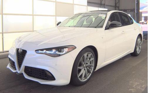 Milano 2024 Alfa Romeo Giulia Ti