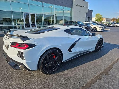 2020 Chevrolet Corvette Stingray w/2LT