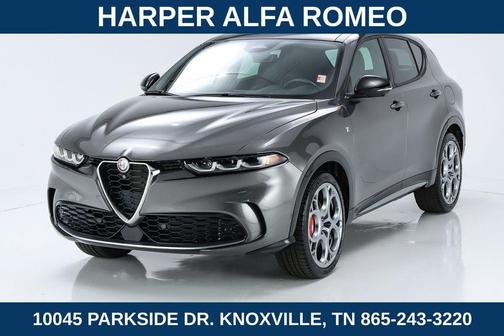 Metallic 2024 Alfa Romeo Tonale Ti