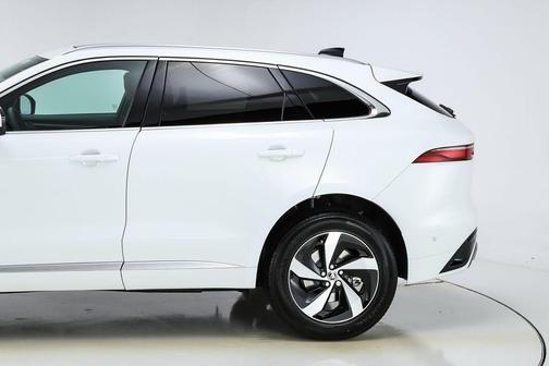 2026 Jaguar F-PACE P400 R-Dynamic S