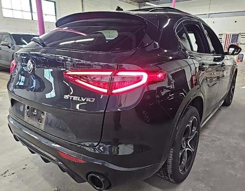 2023 Alfa Romeo Stelvio Veloce