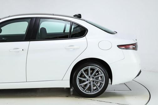 Milano 2024 Alfa Romeo Giulia Ti