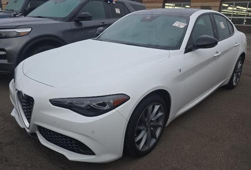 Milano 2024 Alfa Romeo Giulia Ti