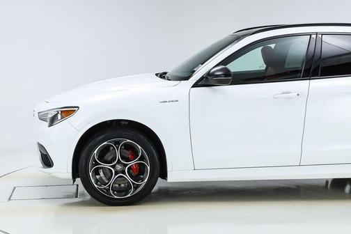 2023 Alfa Romeo Stelvio Veloce