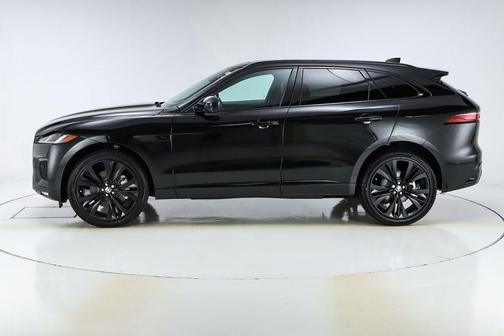 Santorini Black 2026 Jaguar F-PACE P400 R-Dynamic S