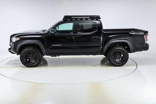Midnight Black Metallic 2022 Toyota Tacoma TRD Off Road