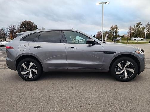 2025 Jaguar F-PACE P250 R-Dynamic S