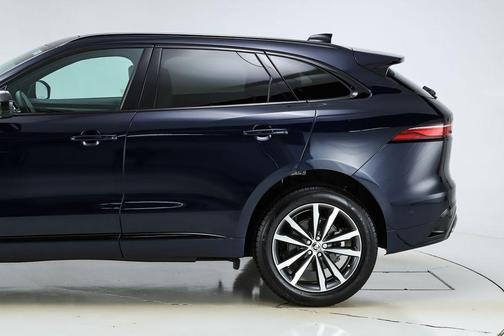 2026 Jaguar F-PACE P400 R-Dynamic S