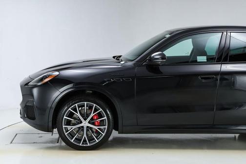 2026 Maserati Grecale Modena