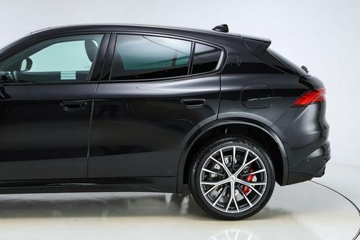 2026 Maserati Grecale Modena